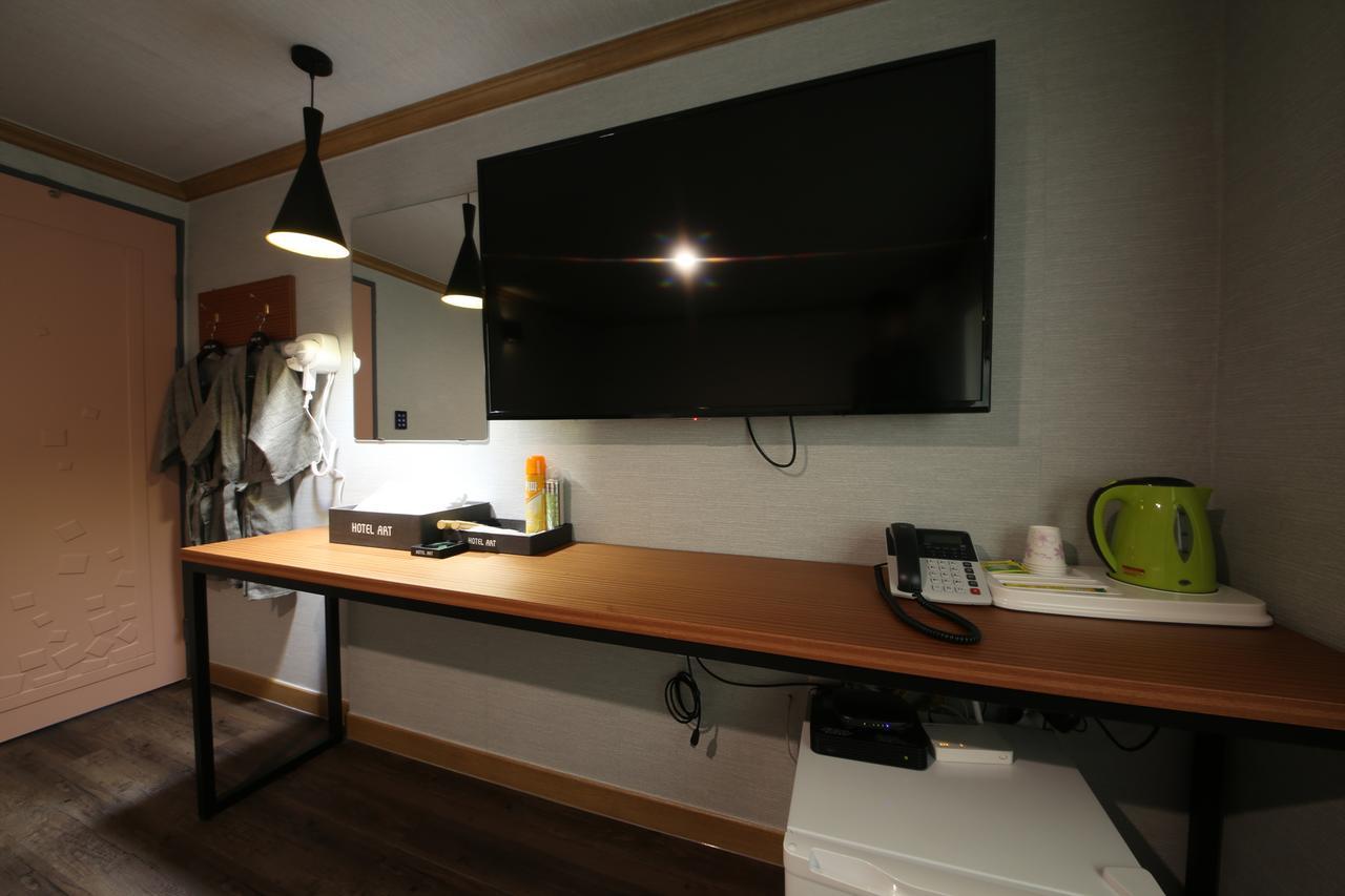 Art Hotel 龟尾 外观 照片