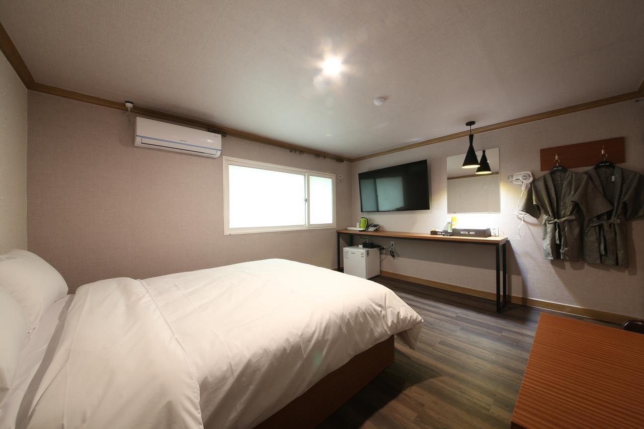Art Hotel 龟尾 外观 照片
