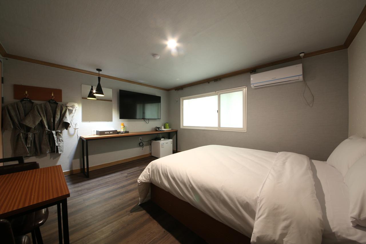Art Hotel 龟尾 外观 照片